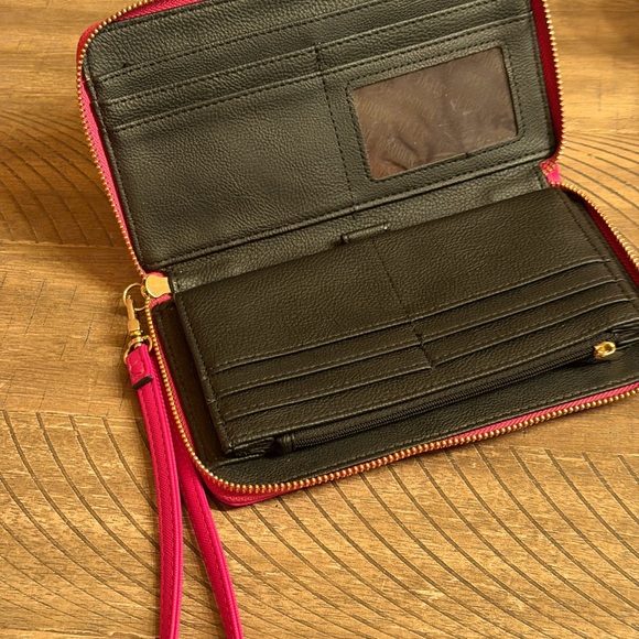 Steve Madden Pink Wallet with Gold Accent - Picture 8 of 12